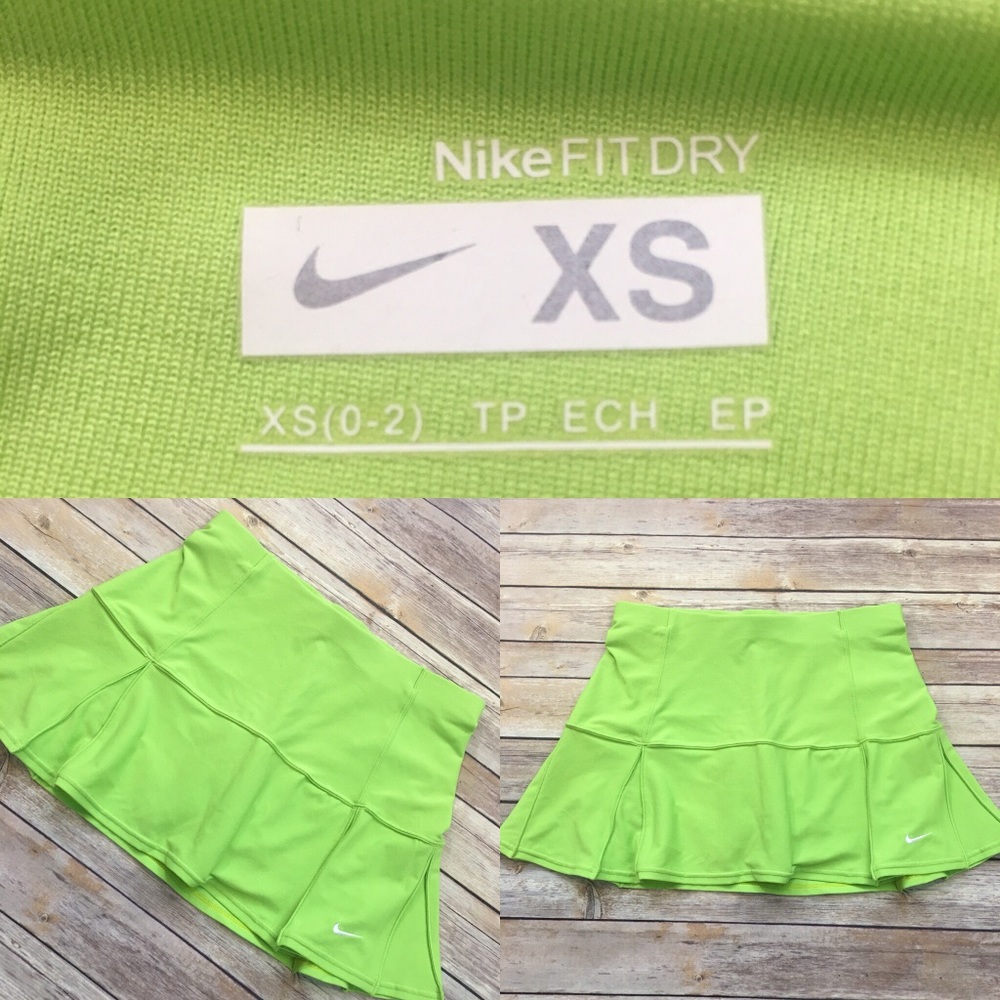 SOLD XS 0-2 Nike Fit Dry Skirt Green Pleated Skort - Picture 1 of 8